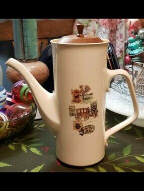 MCM Taylor Smith & Taylor "Cape Cod" Coffee Pot Earthenware